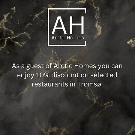Arctic Homes - Historical Tromso House With View ภายนอก รูปภาพ