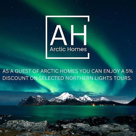 Arctic Homes - Historical Tromso House With View ภายนอก รูปภาพ