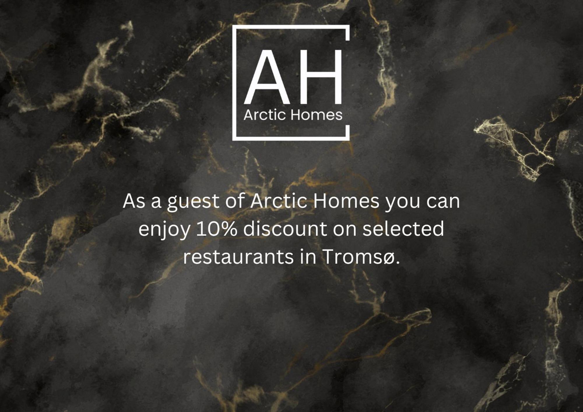 Arctic Homes - Historical Tromso House With View ภายนอก รูปภาพ